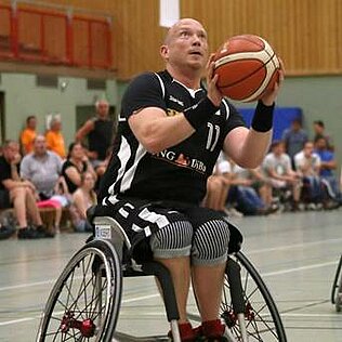 Kapitän Dirk Passiwan