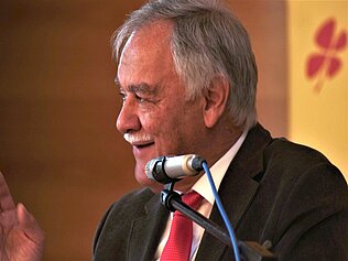 Eröffnung durch Karl Peter Bruch Eröffnung der Versammlung durch Karl Peter Bruch