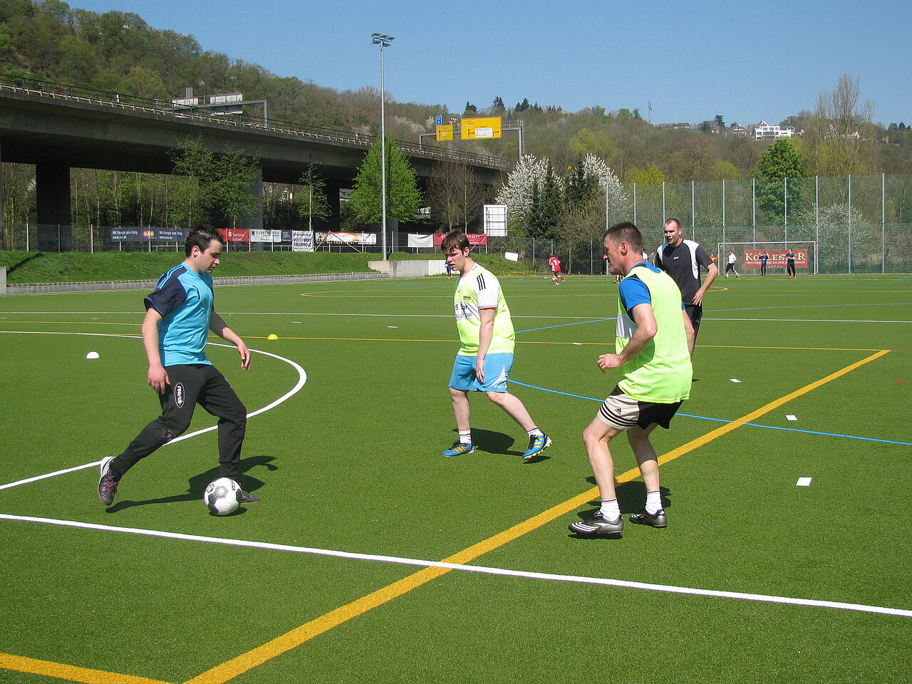 "Ballweg=Laufweg"-Training