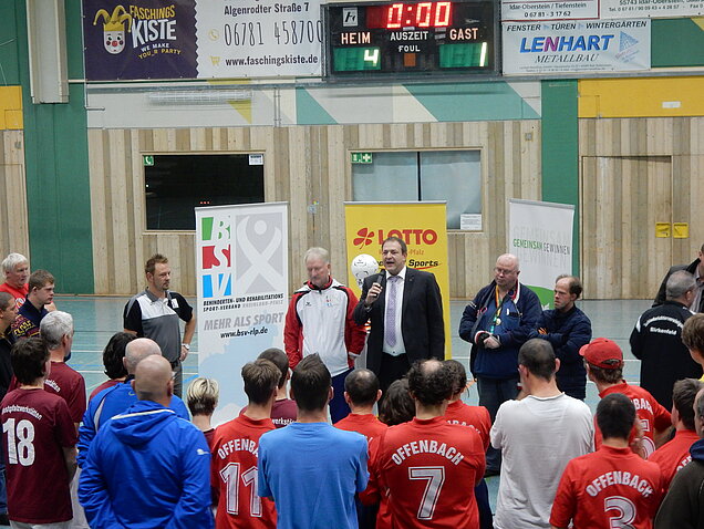 Siegerehrung mit dem Oberbürgermeister der Stadt Idar-Oberstein